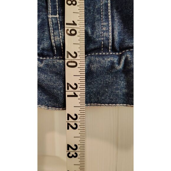 Vintage Looney Tunes Denim Sherpa lined Jacket - Picture 7 of 7